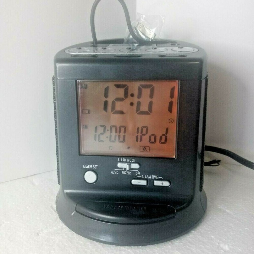 Hamilton Beach Model:HCR500  Am/Fm Clock Radio